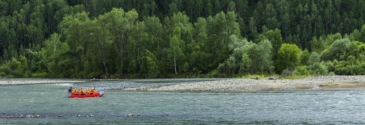 Odkrywanie emocji na Dunajcu: przygoda na wodzie